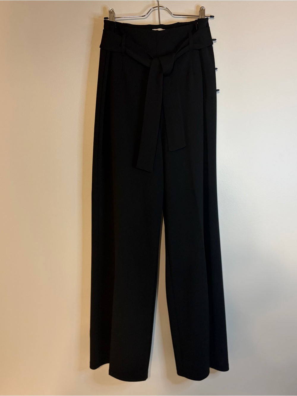 Leith Black Wide-Leg High-Rise Pants with Self-Tie Waist